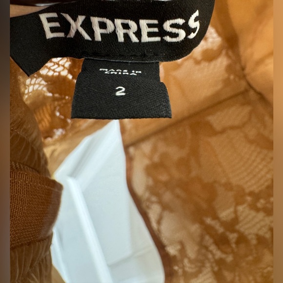 Express Allover Lace Strapless Corset Bustier Tube Top Sz 2 - Picture 4 of 4